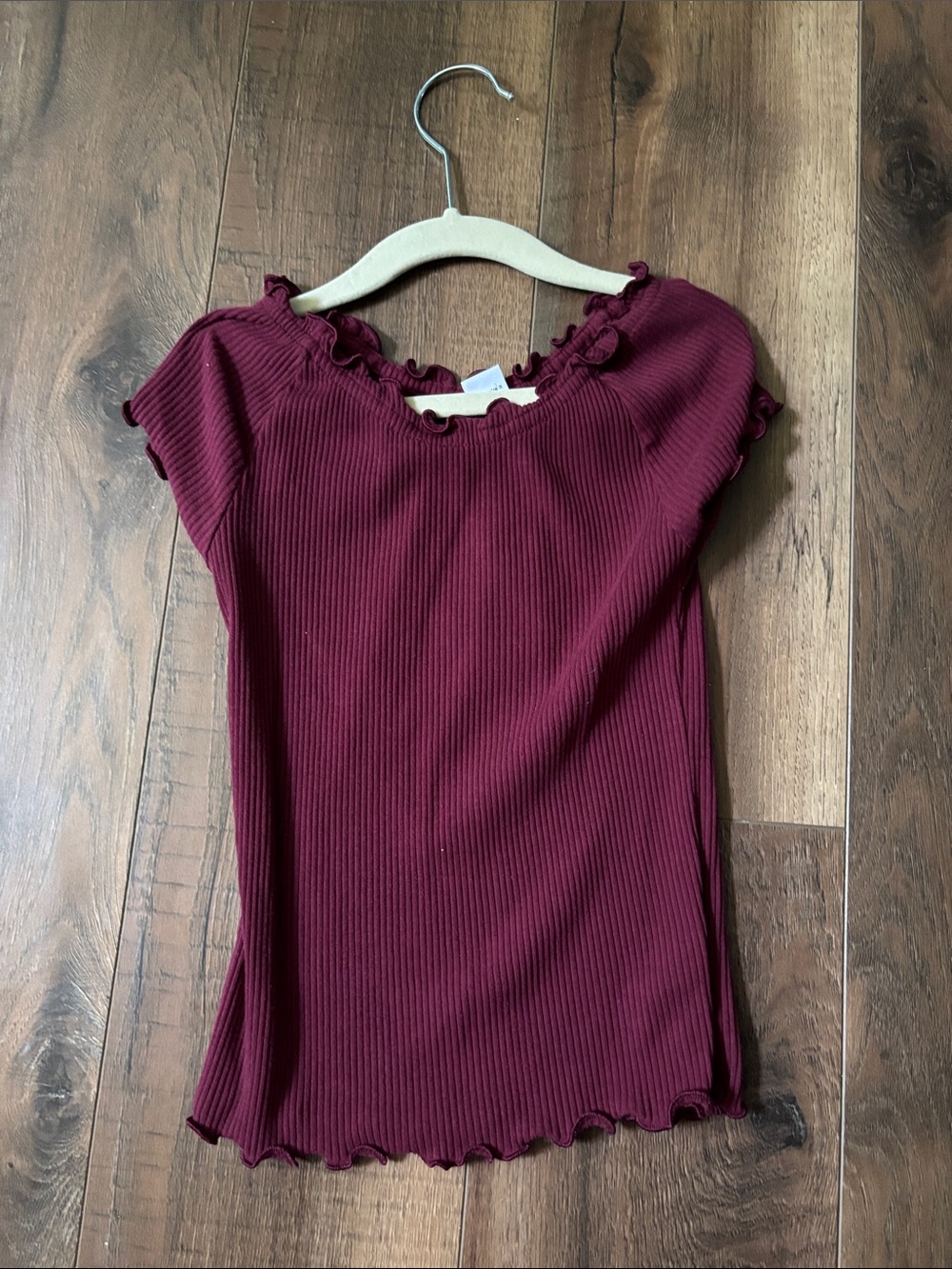 Girls Scallop Trim Ruffle Tee